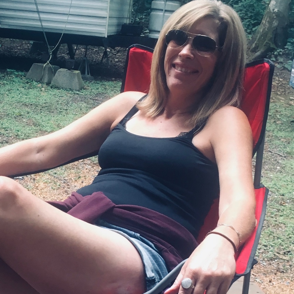 Meet your Posher, Lisa